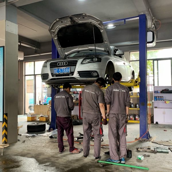 car-mechanic-repair-mechanics-repairs-auto-mechanic-car-repairs-auto-repair-auto-mechanics_t20_KvynZ0 car-mechanic-repair-mechanics-repairs-auto-mechanic-car-repairs-auto-repair-auto-mechanics_t20_KvynZ0